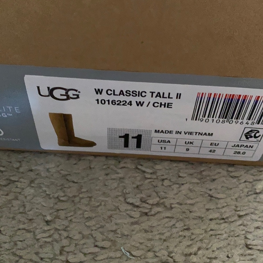 Brand new in box size 11 chestnut Ugg boots